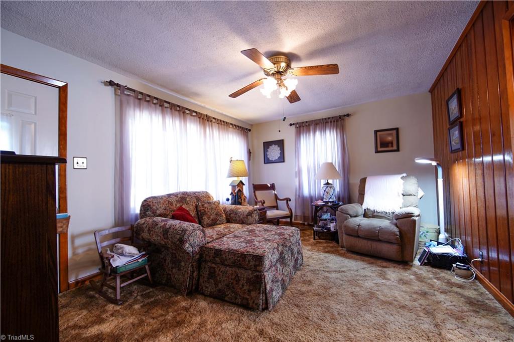 7194 Styers Ferry Road Clemmons, NC 27012 - Photo 4 of 24