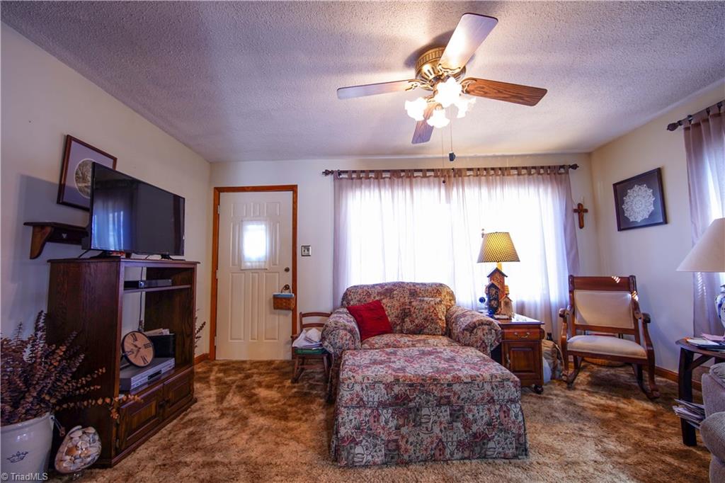7194 Styers Ferry Road Clemmons, NC 27012 - Photo 6 of 24