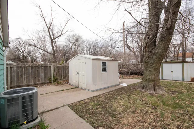 $90,000 | 838 South Bleckley Drive, Wichita, KS 67218