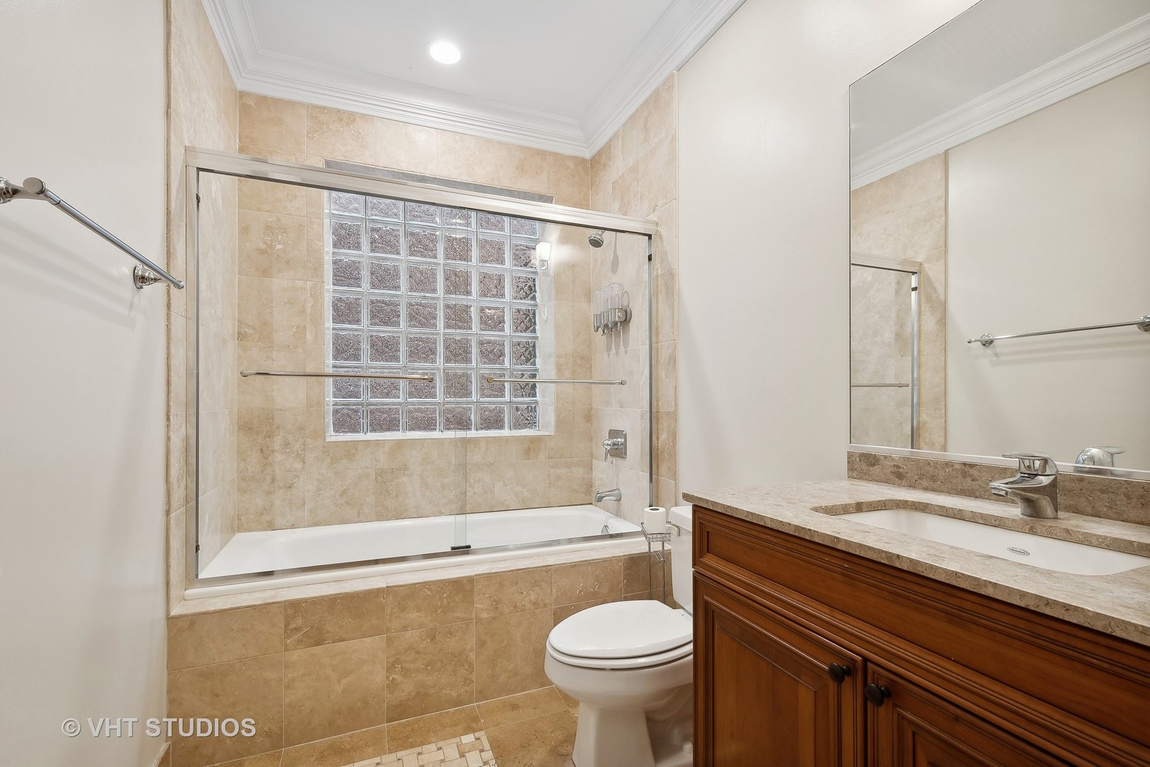 1049 West Monroe Street, Unit 4 Chicago, IL 60607 - Photo 14 of 19