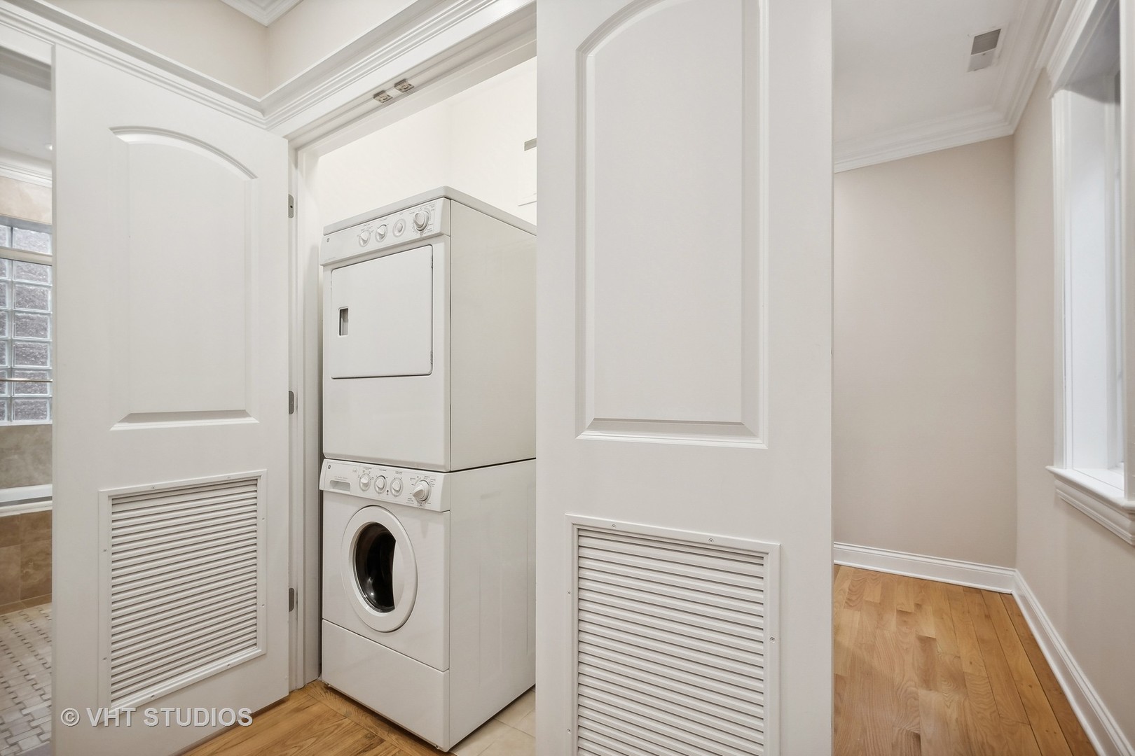 1049 West Monroe Street, Unit 4 Chicago, IL 60607 - Photo 15 of 19