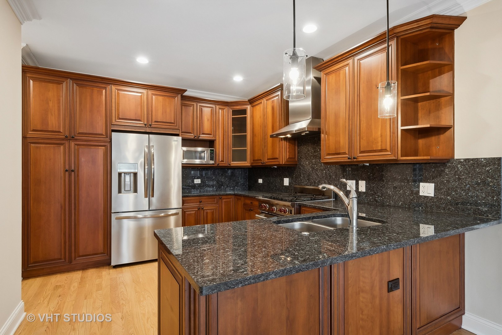 1049 West Monroe Street, Unit 4 Chicago, IL 60607 - Photo 6 of 19