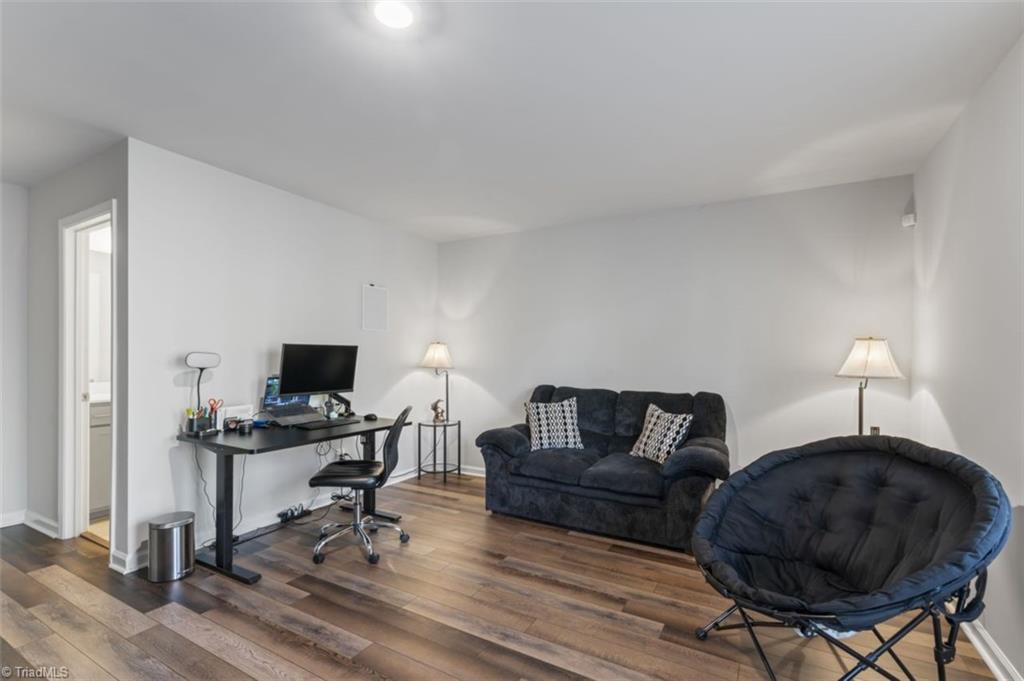 2544 Laurel Valley Way Raleigh, NC 27604 - Photo 7 of 19 Gallery Image 7