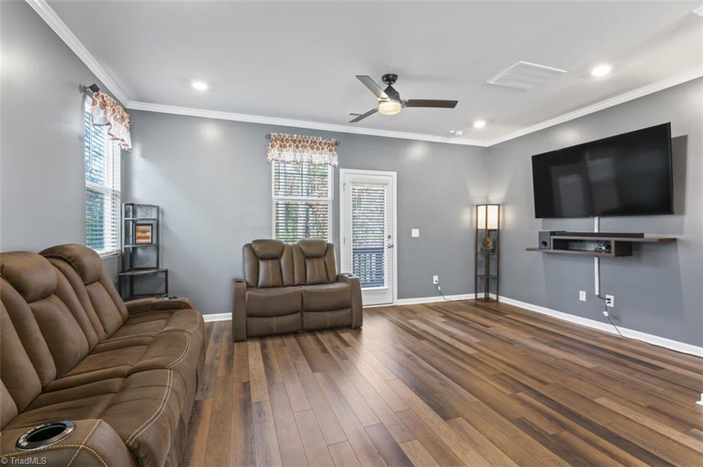 2544 Laurel Valley Way Raleigh, NC 27604 - Photo 8 of 19 Gallery Image 8