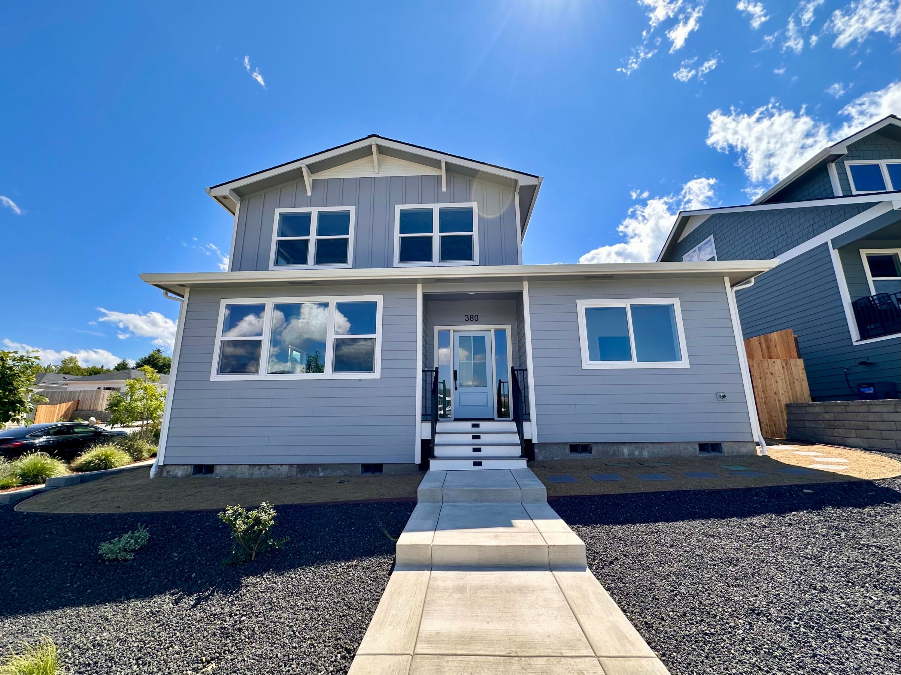 380 Randy Street Ashland, OR 97520 - Photo 1 of 43 Front