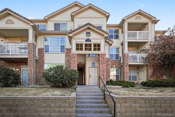 $249,900 | 5723 North Gibralter Way, Unit 4306, Aurora, CO 80019