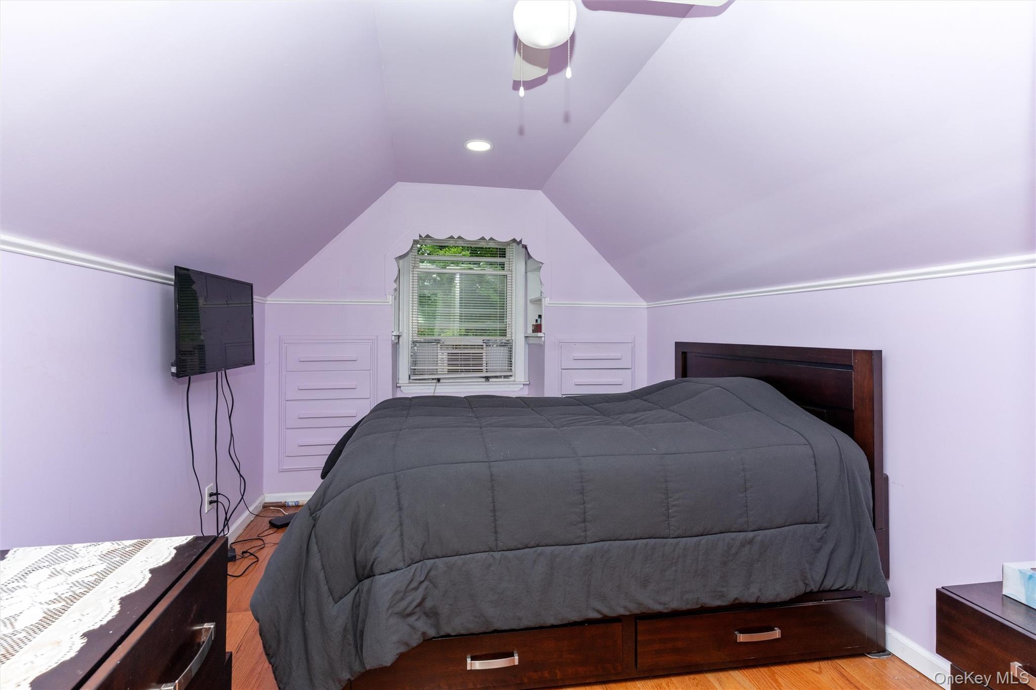 6 Jasper Street Valley Stream, NY 11580 - Photo 10 of 19 a bedroom with a bed and a window