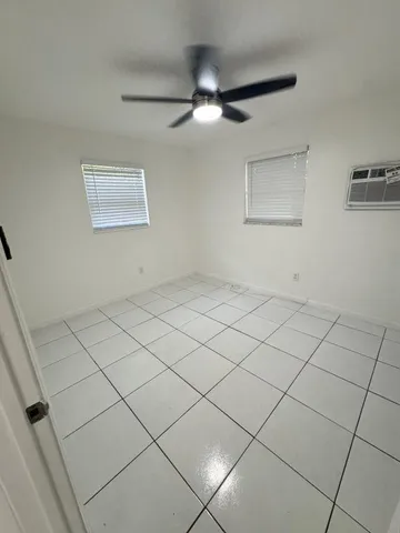 $1,650 | 4742 Myrtle Drive, Unit 4744, Lake Worth, FL 33463