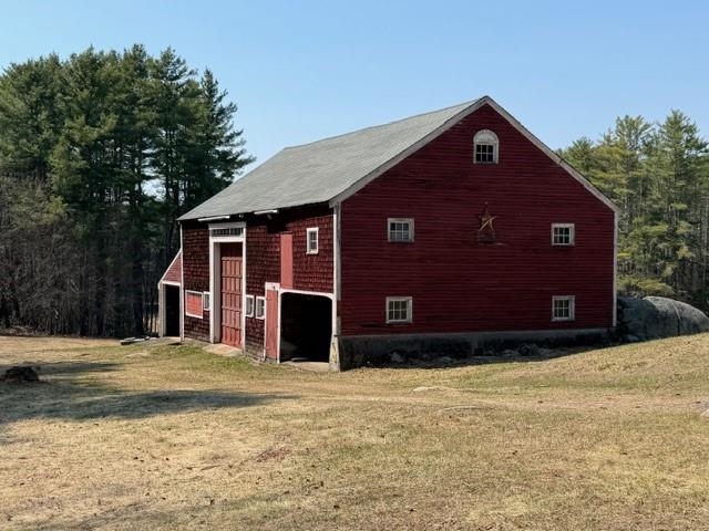 117 Ruonala Road Milford, NH 03055 - Photo 7 of 58