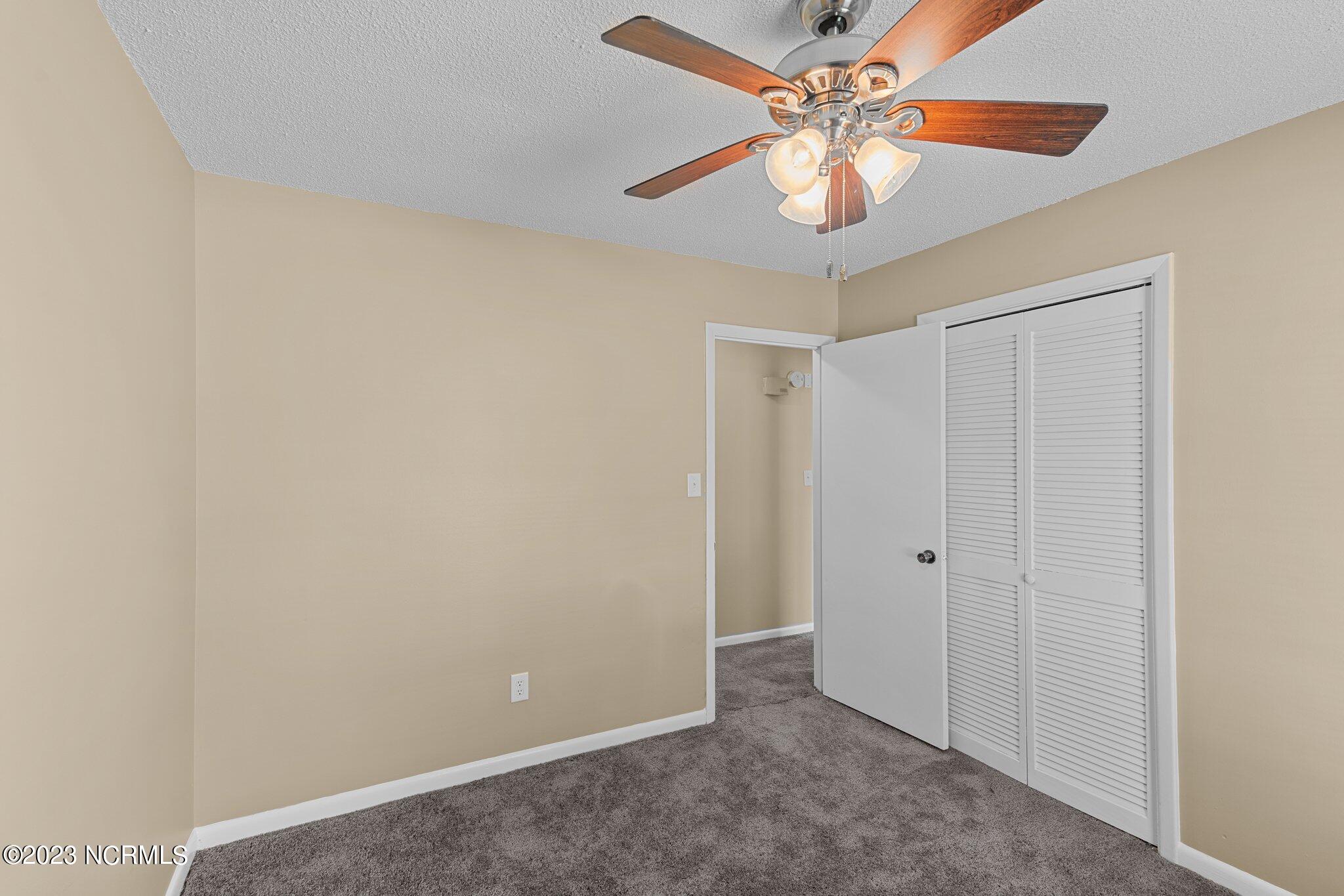 205 Wildwood Road Havelock, NC 28532 - Photo 14 of 25 guest bedroom 2