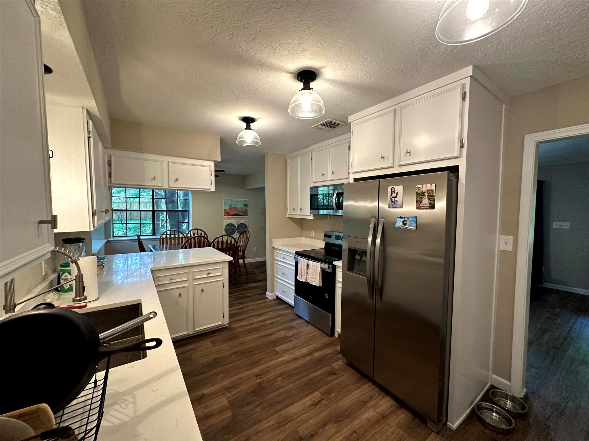 12289 Thompson Road Willis, TX 77318 - Photo 10 of 20 Kitchen.