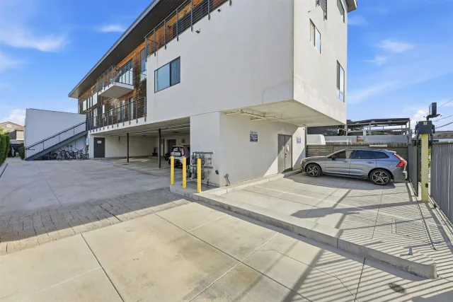 a car parked in front of a building