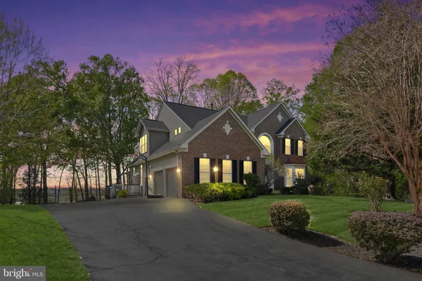 $1,185,000 | 15590 Canvasback Court, Woodbridge, VA 22191