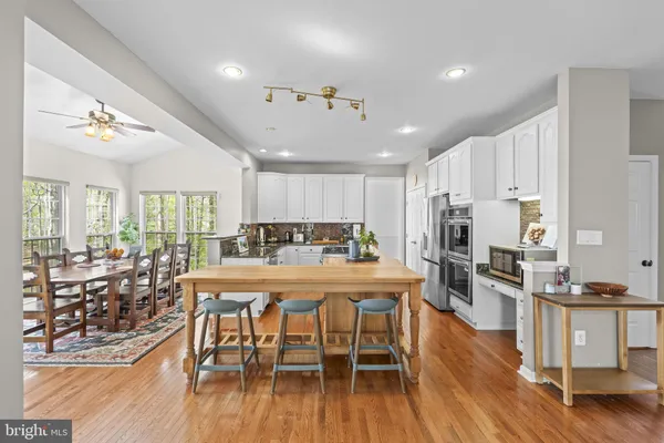 $1,200,000 | 15590 Canvasback Court, Woodbridge, VA 22191