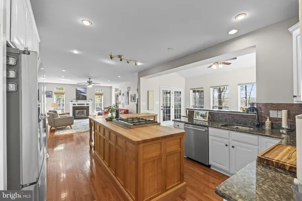 $1,200,000 | 15590 Canvasback Court, Woodbridge, VA 22191