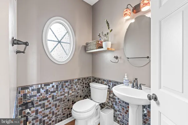 $1,200,000 | 15590 Canvasback Court, Woodbridge, VA 22191