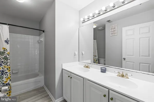 $1,200,000 | 15590 Canvasback Court, Woodbridge, VA 22191