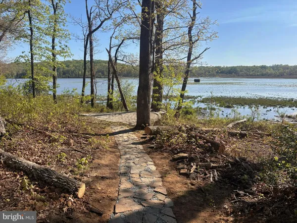 $1,200,000 | 15590 Canvasback Court, Woodbridge, VA 22191