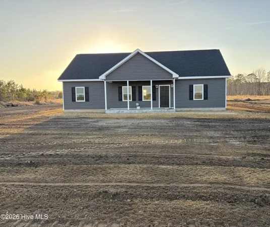 $329,900 | 858 Middle Swamp Road, Corapeake, NC 27926