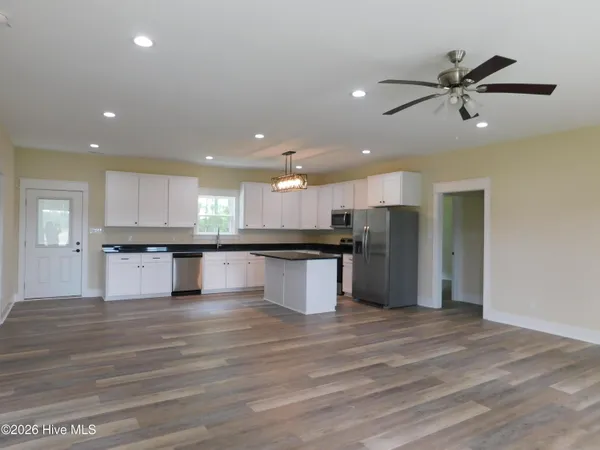 $329,900 | 858 Middle Swamp Road, Corapeake, NC 27926