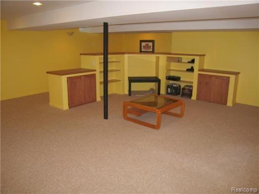 34320 Greentrees Road Sterling Heights, MI 48312 - Photo 11 of 11 11