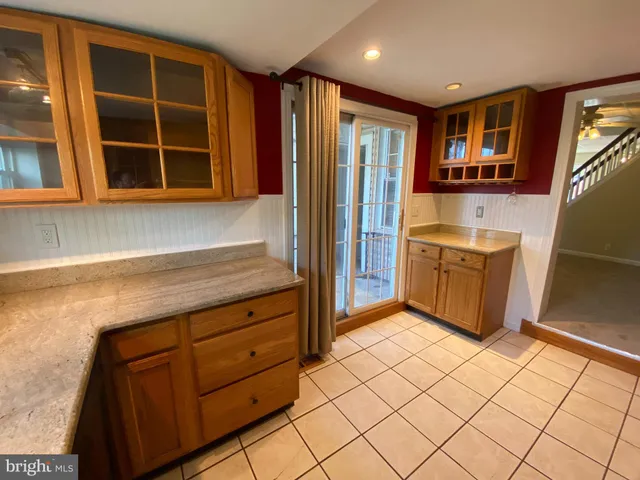 $2,200 | 238 East 6th Avenue, Conshohocken, PA 19428