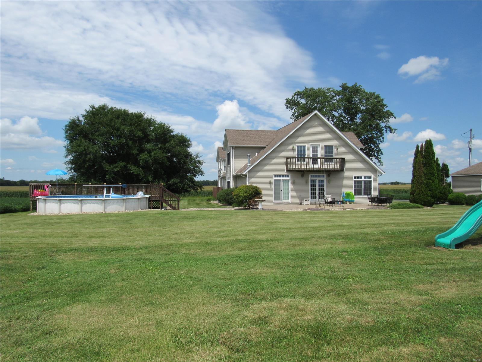 343 East Kane Road Kane, IL 62054 - Photo 11 of 77
