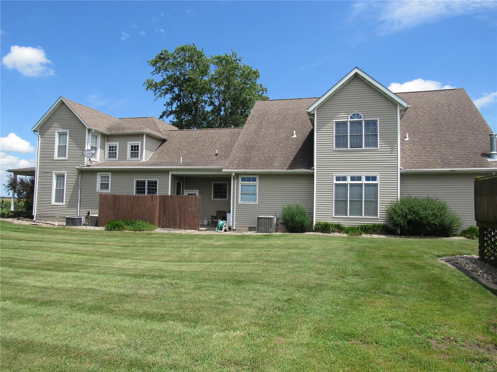 343 East Kane Road Kane, IL 62054 - Photo 19 of 77