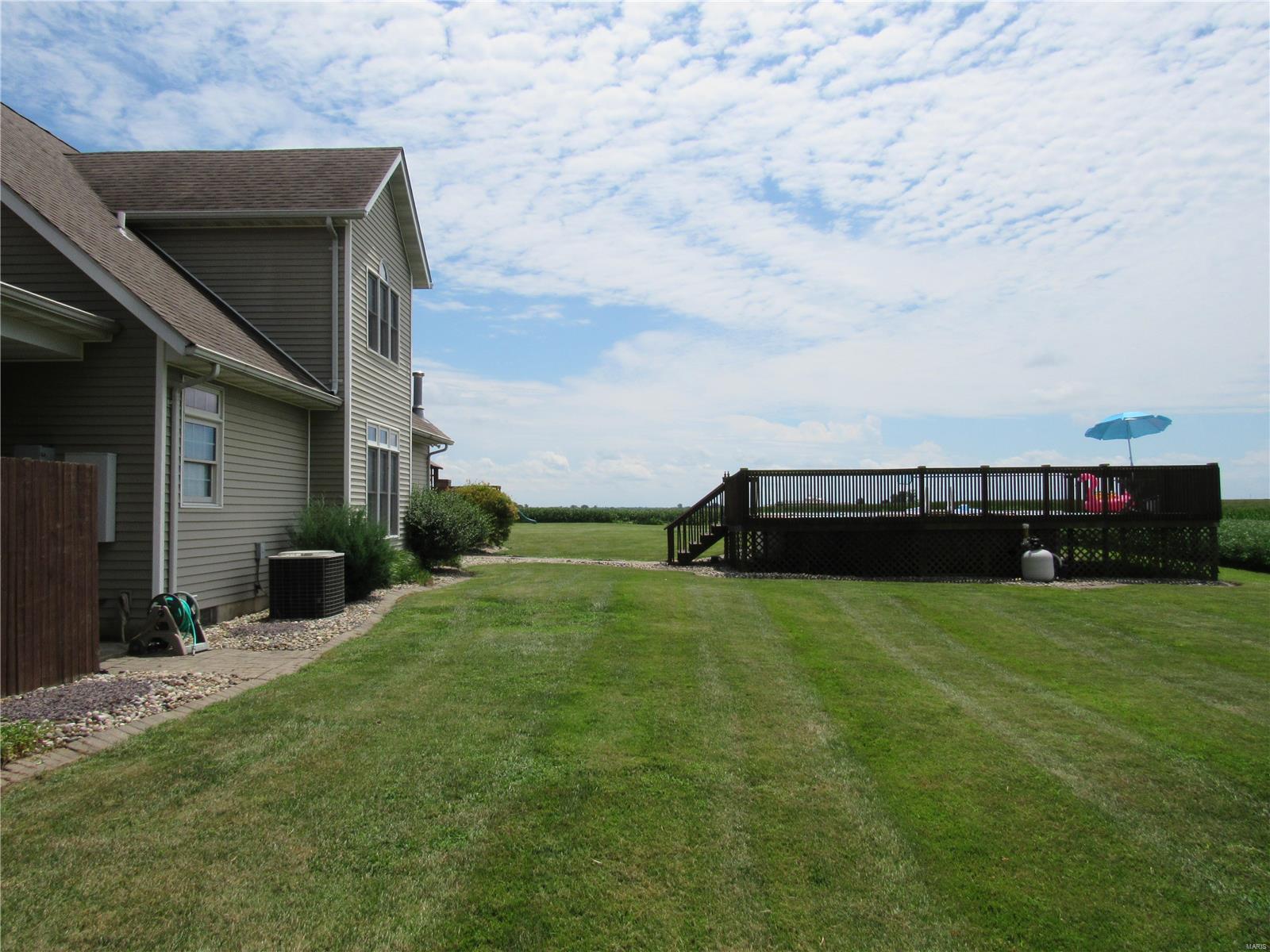 343 East Kane Road Kane, IL 62054 - Photo 22 of 77