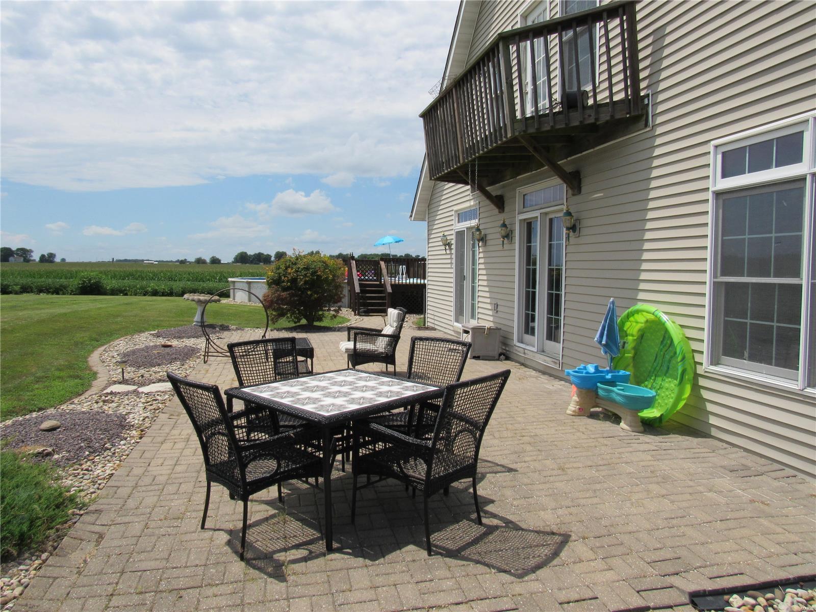 343 East Kane Road Kane, IL 62054 - Photo 26 of 77