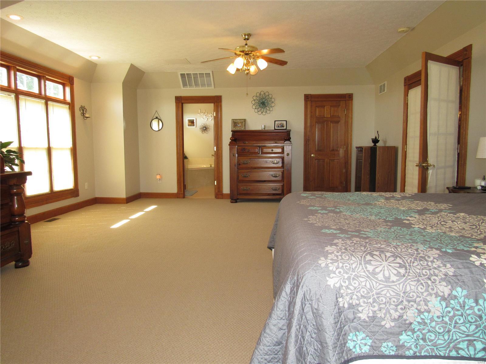 343 East Kane Road Kane, IL 62054 - Photo 33 of 77