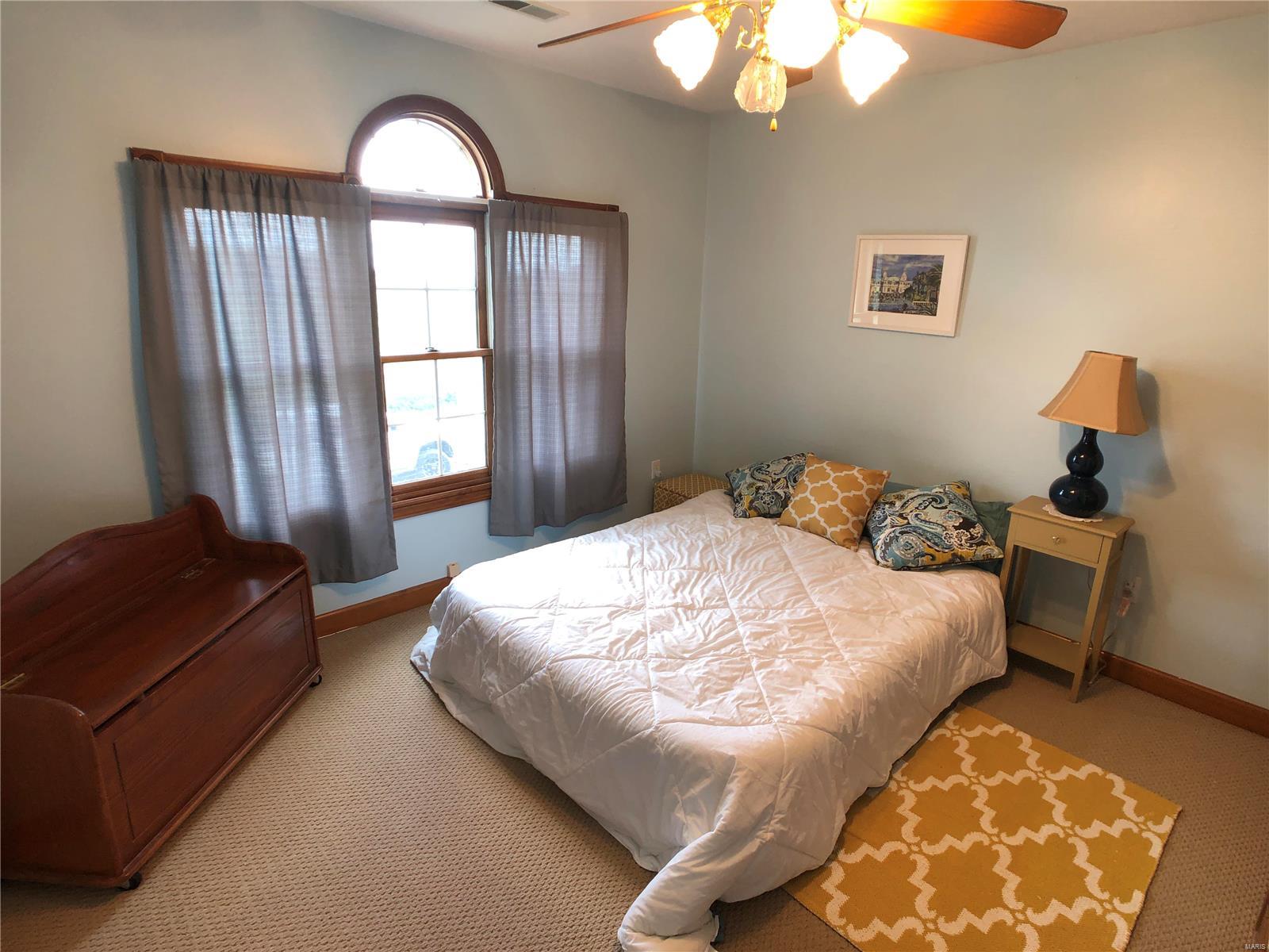 343 East Kane Road Kane, IL 62054 - Photo 5 of 77