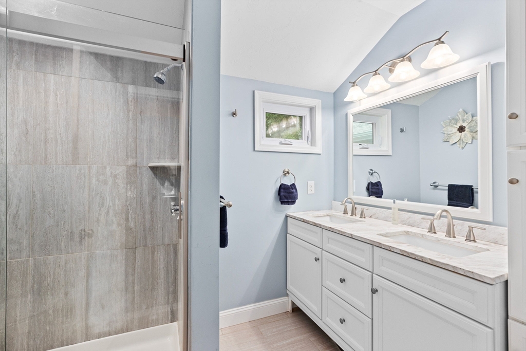1714 State Road Plymouth, MA 02360 - Photo 11 of 32 Gallery Image 11