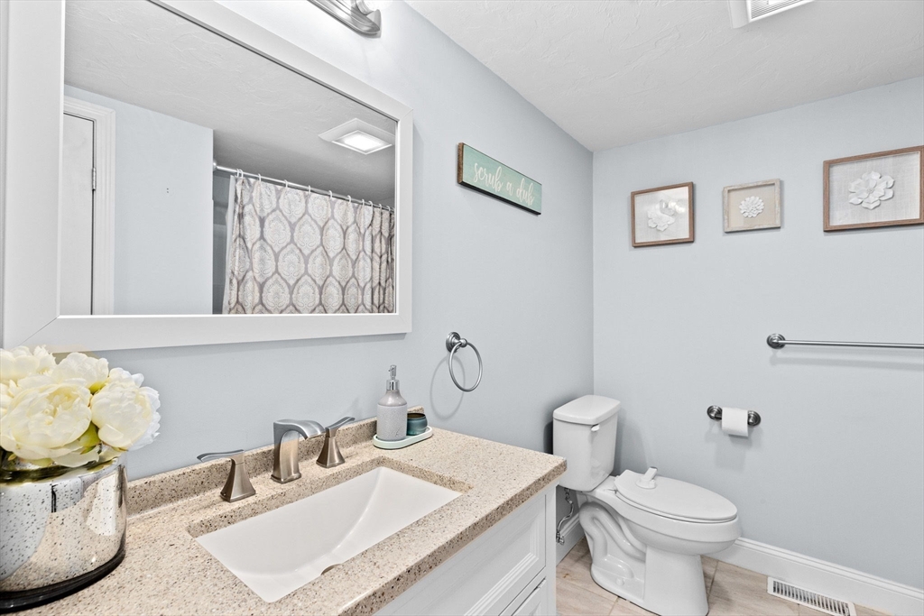 1714 State Road Plymouth, MA 02360 - Photo 15 of 32 Gallery Image 15