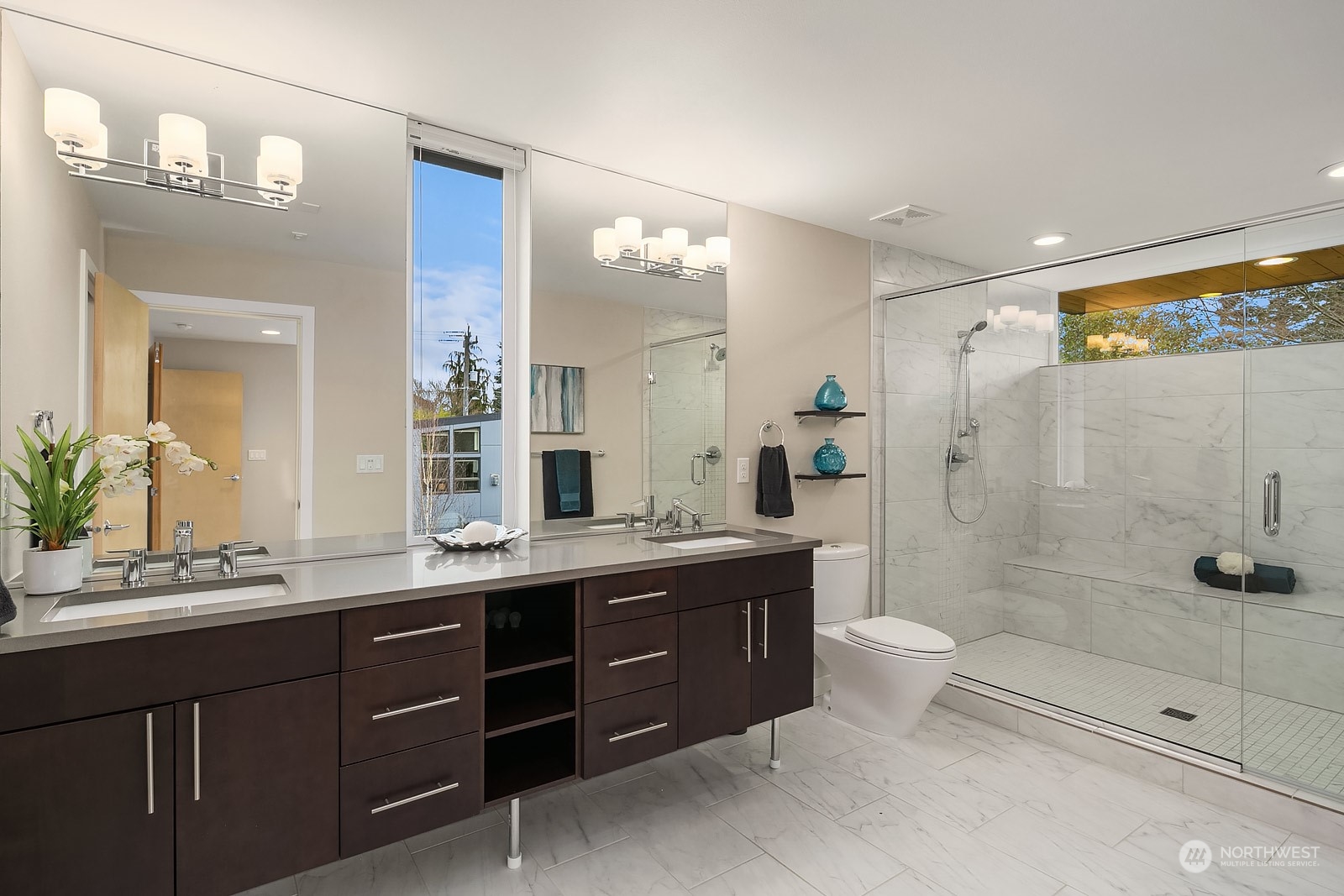 3711 Southwest Austin Street Seattle, WA 98126 - Photo 18 of 35 Gallery Image 18