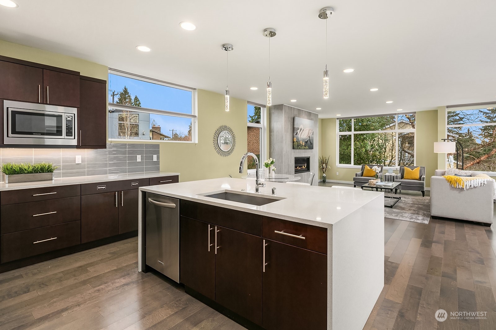 3711 Southwest Austin Street Seattle, WA 98126 - Photo 10 of 35 Gallery Image 10