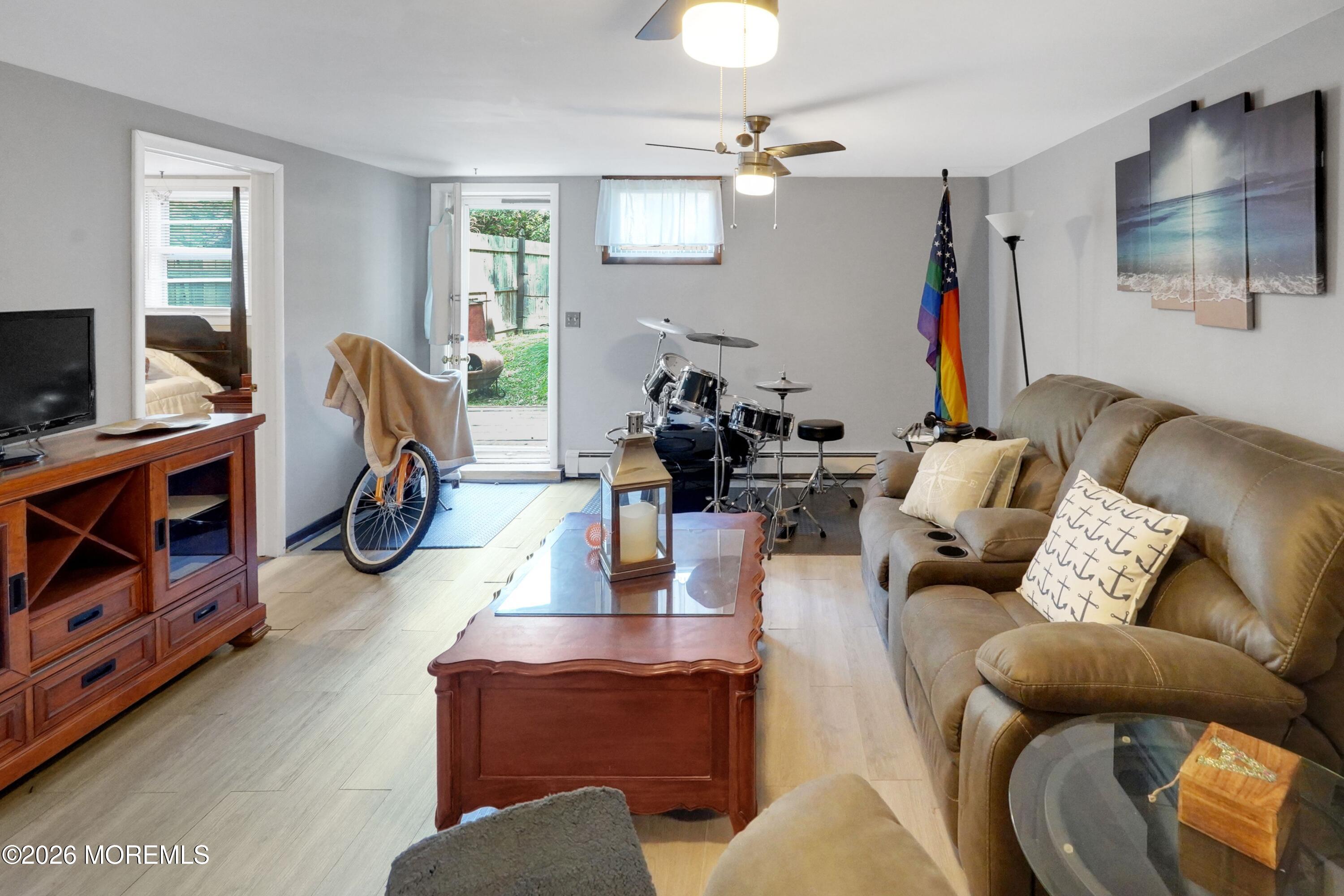 118 Ivins Road Neptune Township, NJ 07753 - Photo 11 of 31 jUiRH9ag