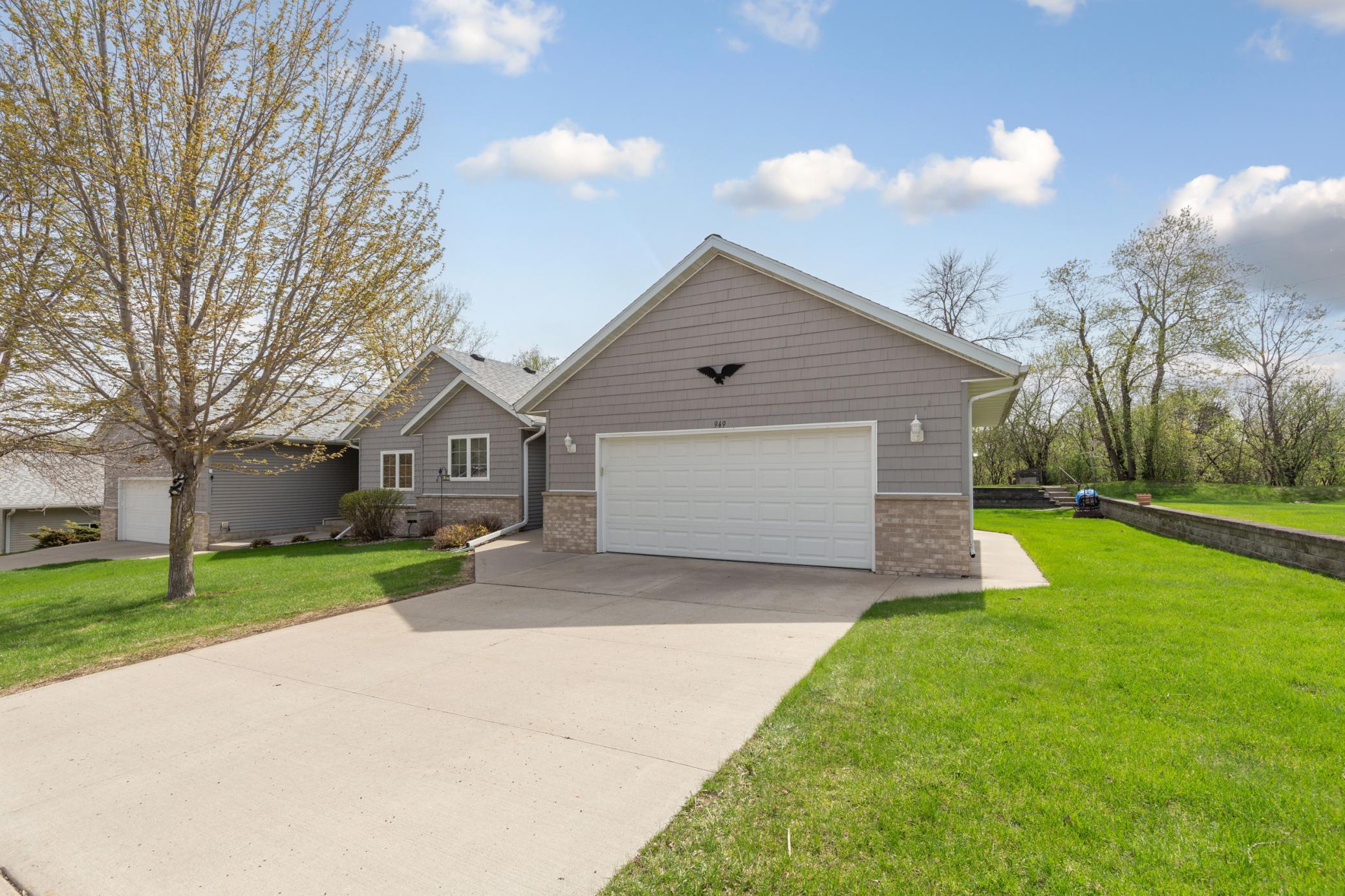 949 Rice Street Faribault, MN 55021 - Photo 3 of 44