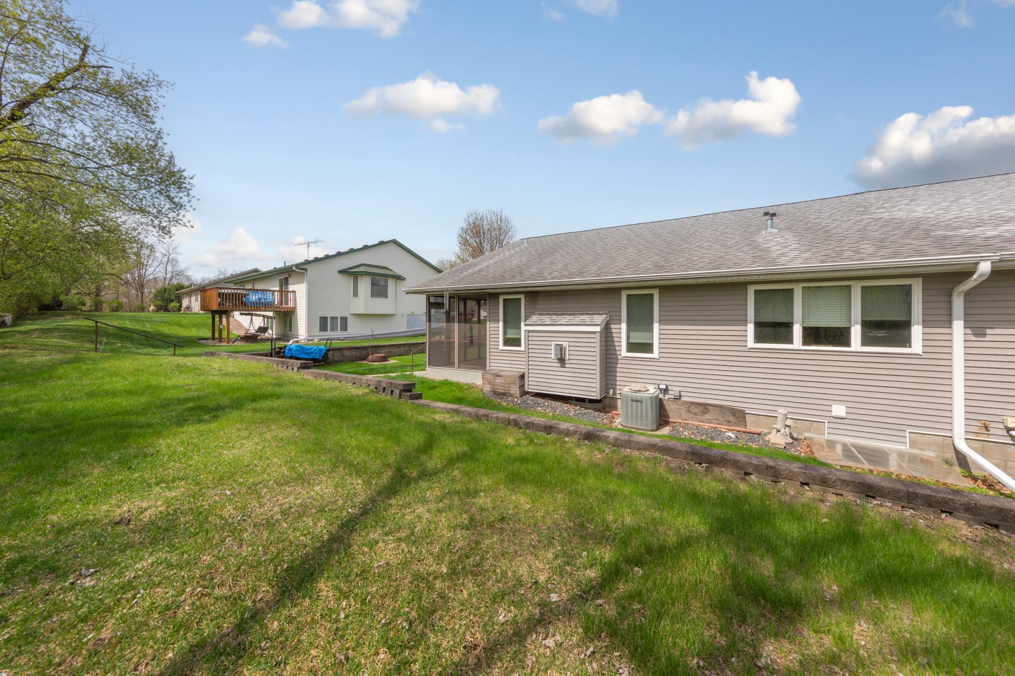 949 Rice Street Faribault, MN 55021 - Photo 6 of 44