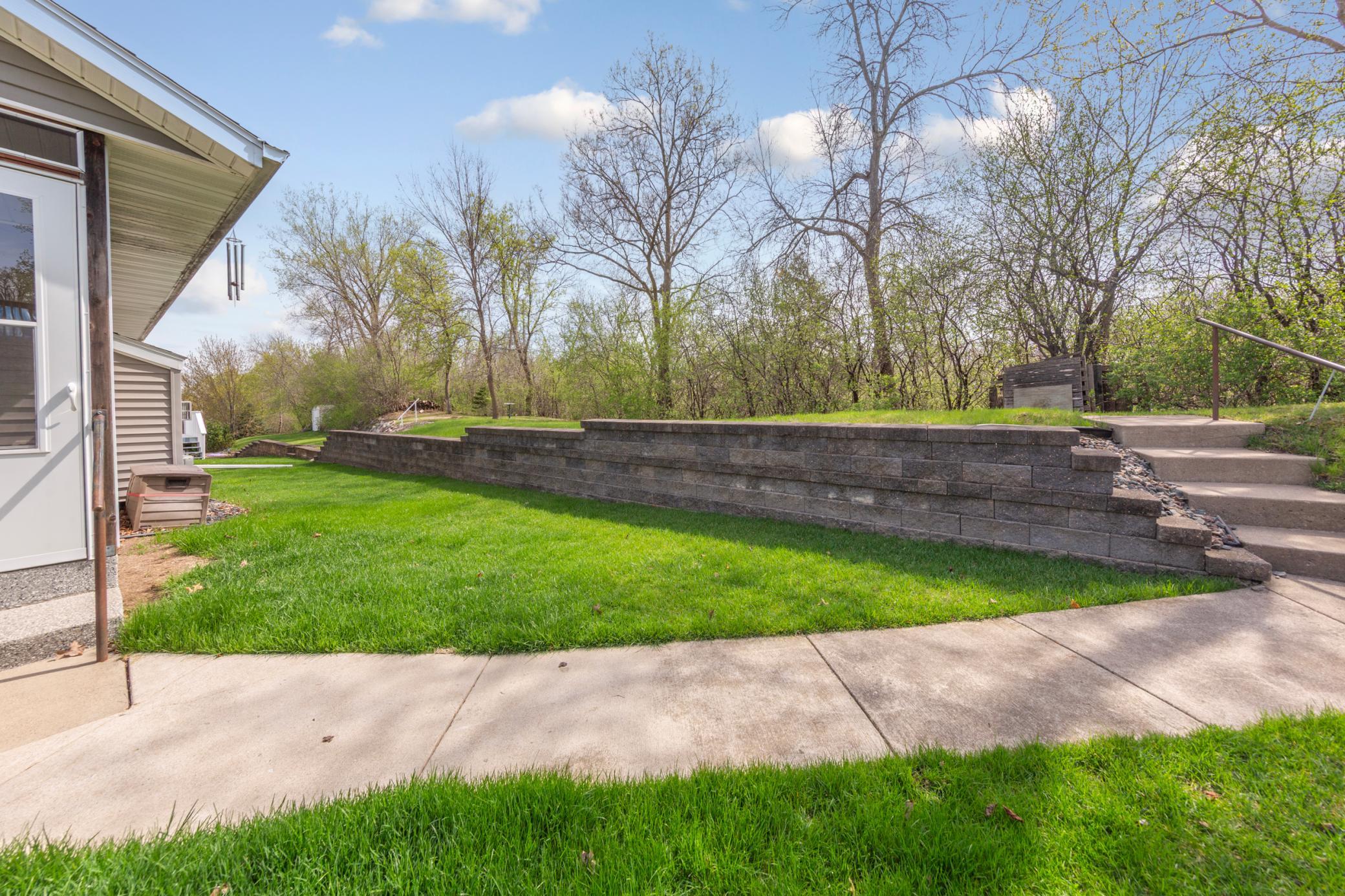 949 Rice Street Faribault, MN 55021 - Photo 8 of 44