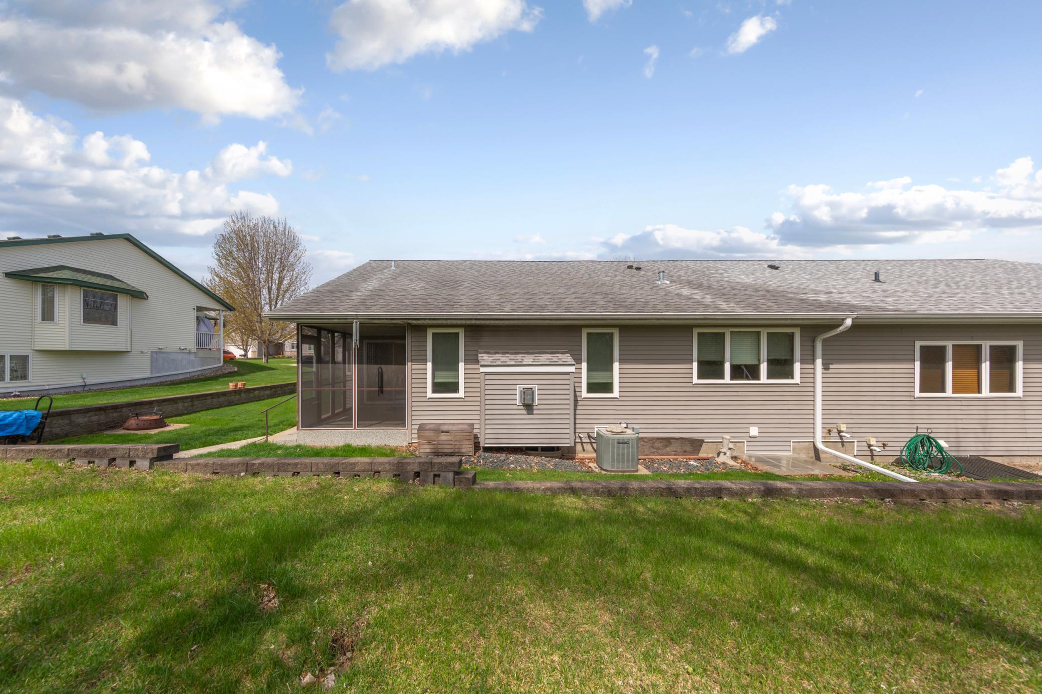 949 Rice Street Faribault, MN 55021 - Photo 9 of 44