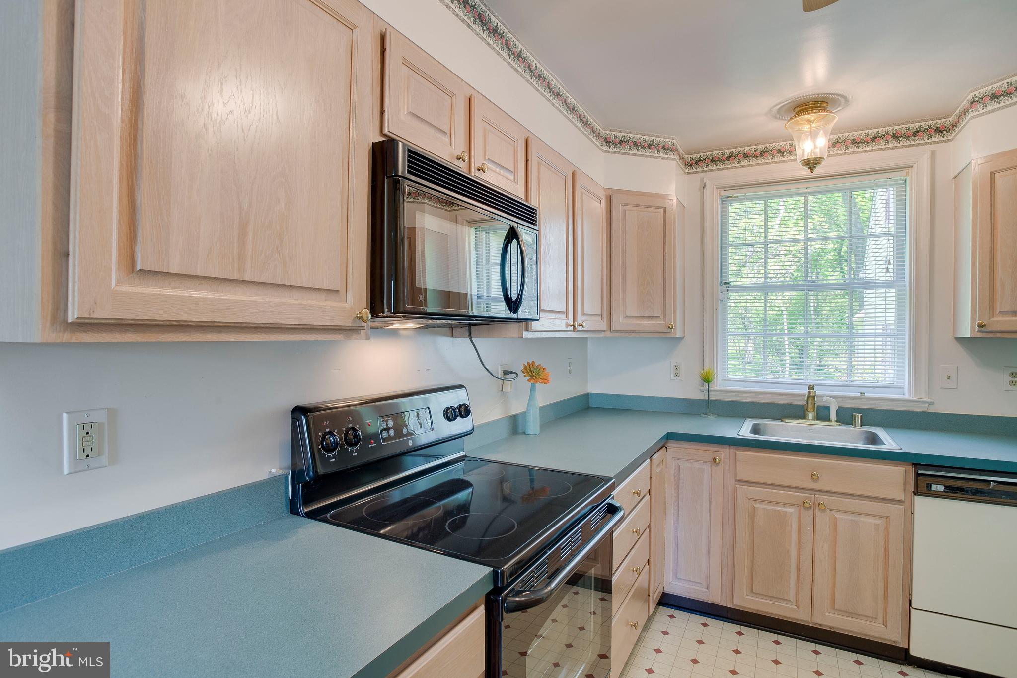 1824 Frederick Road Baltimore, MD 21228 - Photo 15 of 36