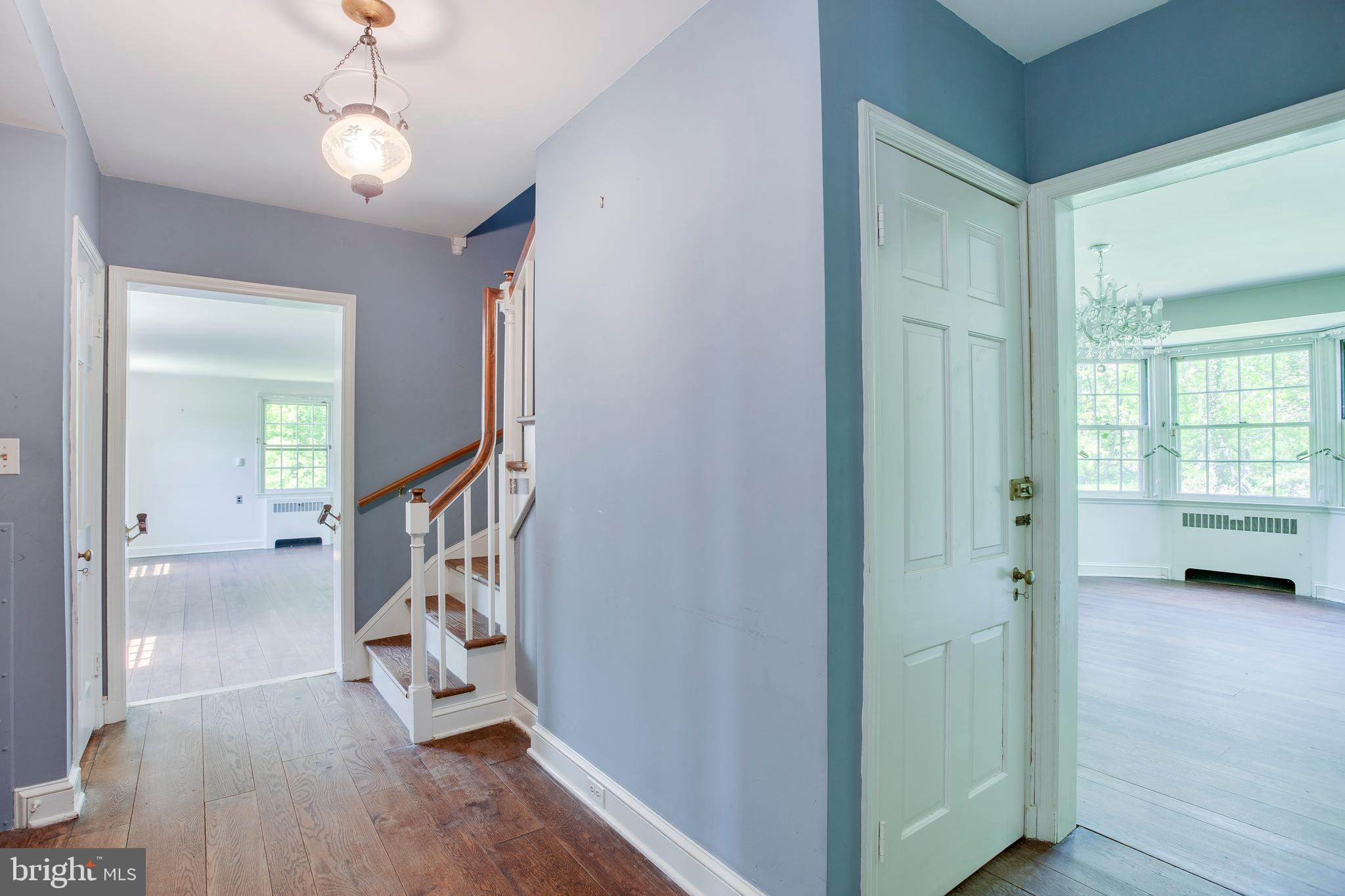 1824 Frederick Road Baltimore, MD 21228 - Photo 23 of 36