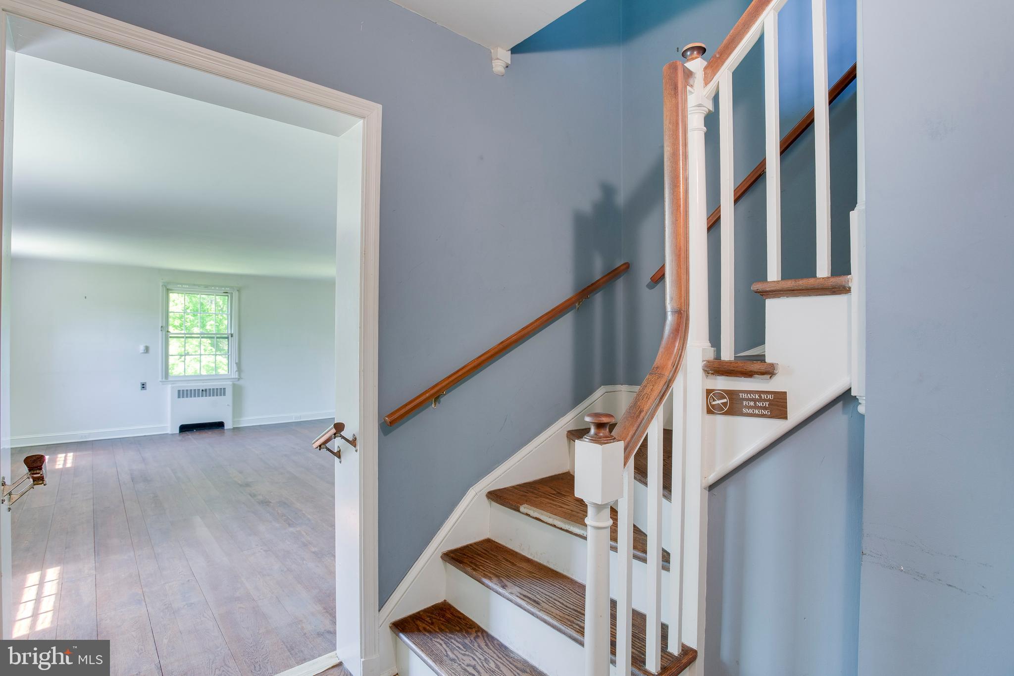 1824 Frederick Road Baltimore, MD 21228 - Photo 24 of 36