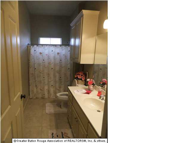 9038 Foxgate Drive Baton Rouge, LA 70809 - Photo 13 of 20 Gallery Image 13