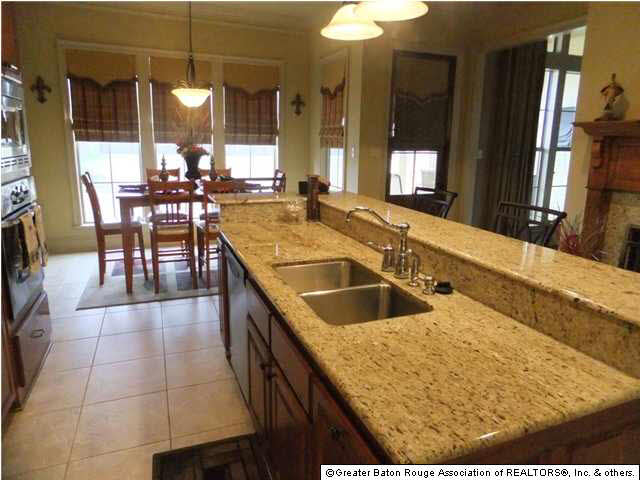 9038 Foxgate Drive Baton Rouge, LA 70809 - Photo 4 of 20 Gallery Image 4