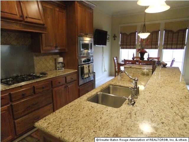 9038 Foxgate Drive Baton Rouge, LA 70809 - Photo 6 of 20 Gallery Image 6