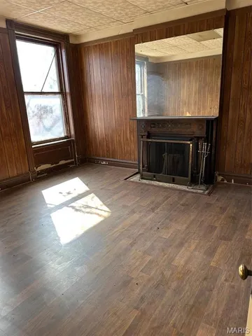 $289,999 | 2643 Gravois Avenue, St. Louis, MO 63118