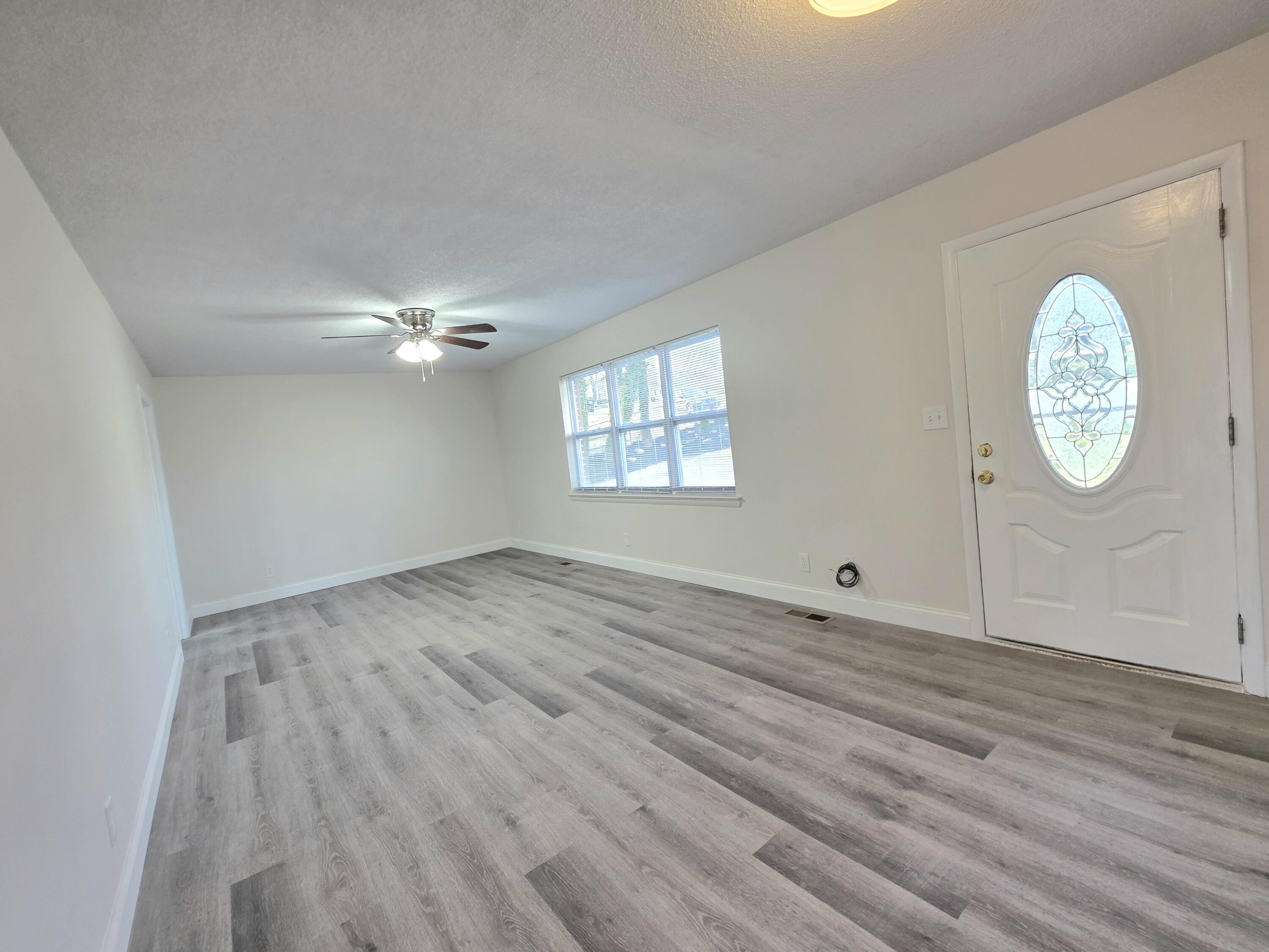 2418 Corral Trail Chattanooga, TN 37421 - Photo 8 of 26 Living
