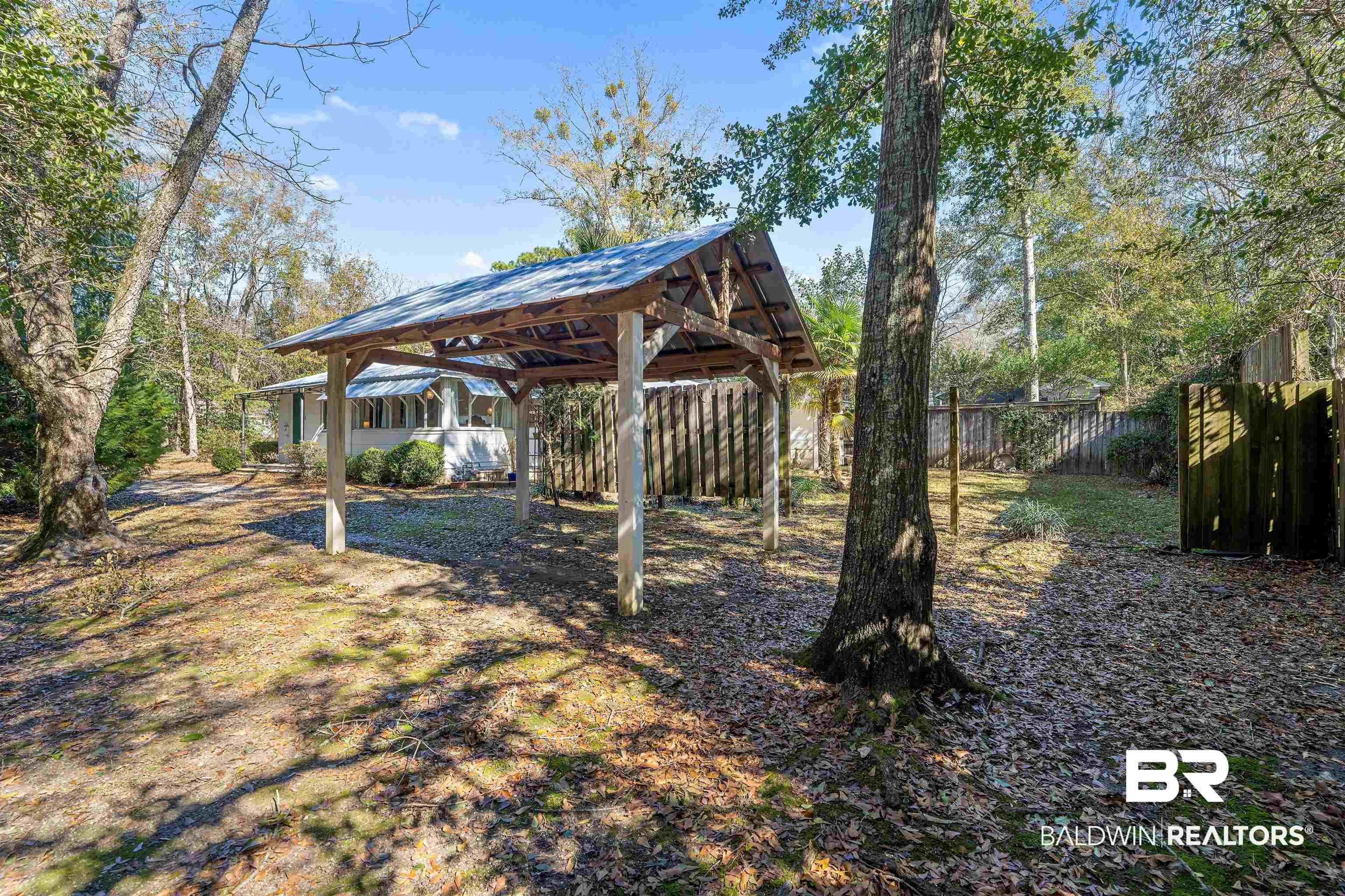 668 Fairhope Avenue Fairhope, AL 36532 - Photo 20 of 25 Additional covered patio
